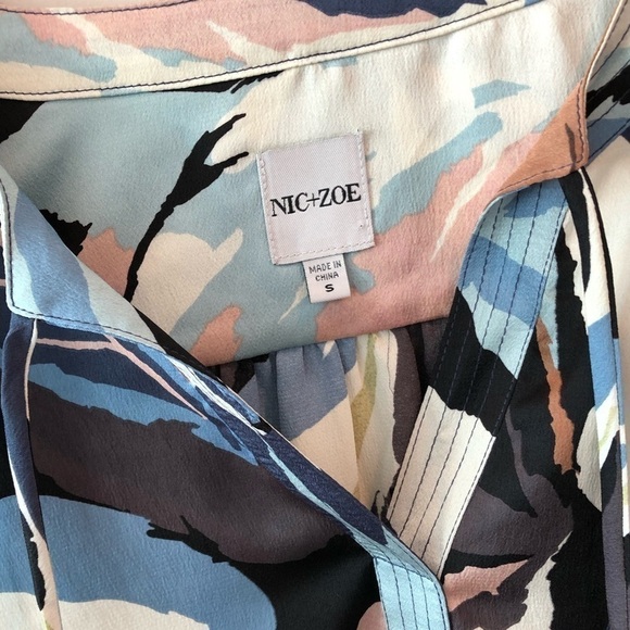 NIC AND ZOE Mixed Ivy Printed Blouse - Picture 7 of 13